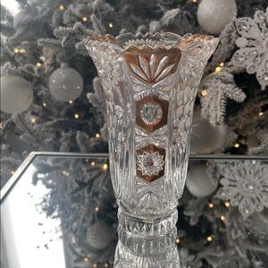 Elegant Crystal Vase with Gold Accents